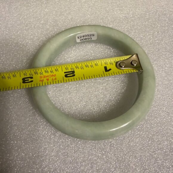 Jade Bangle Bracelet - Picture 3 of 4